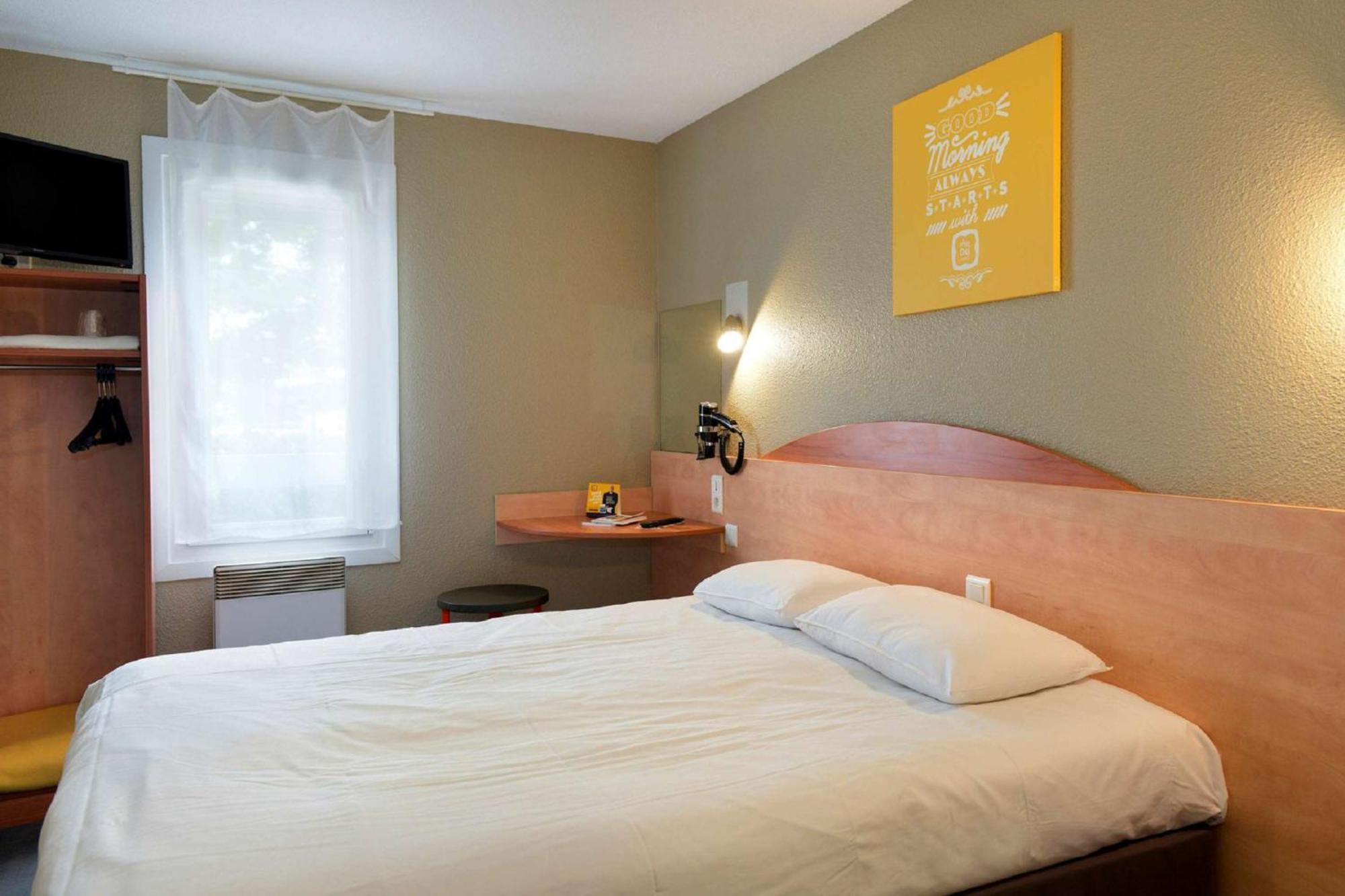 Kyriad Direct Orleans - La Chapelle St Mesmin Exteriör bild