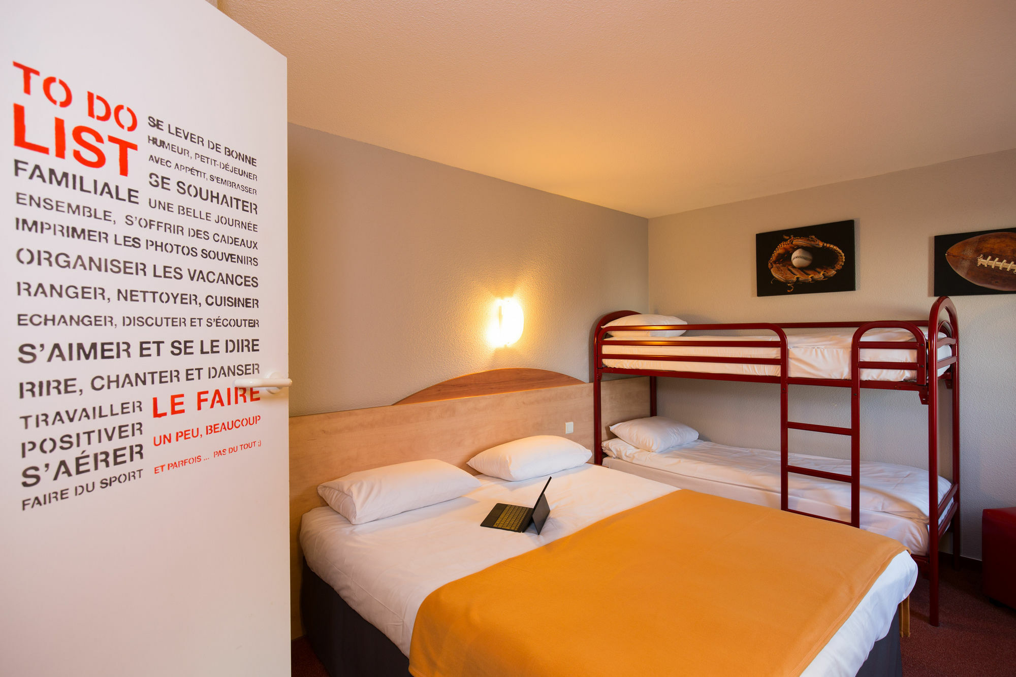 Kyriad Direct Orleans - La Chapelle St Mesmin Exteriör bild