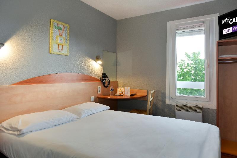 Kyriad Direct Orleans - La Chapelle St Mesmin Exteriör bild